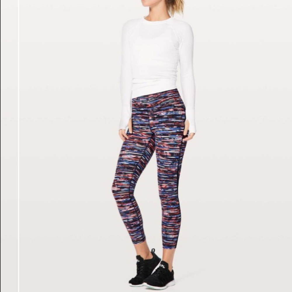 Lululemon train times tight